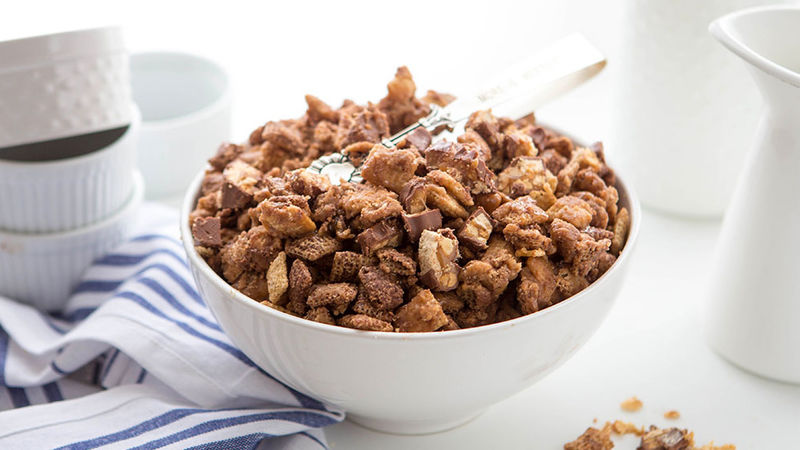 Sweet and salty chex mix